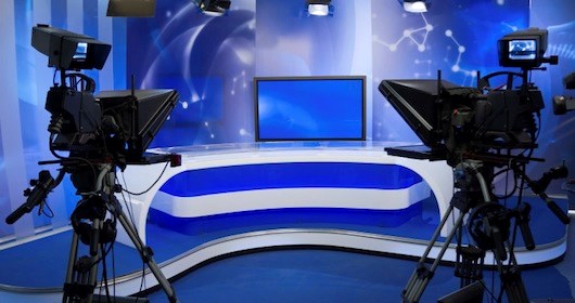 12 tips for keeping control in front of the media